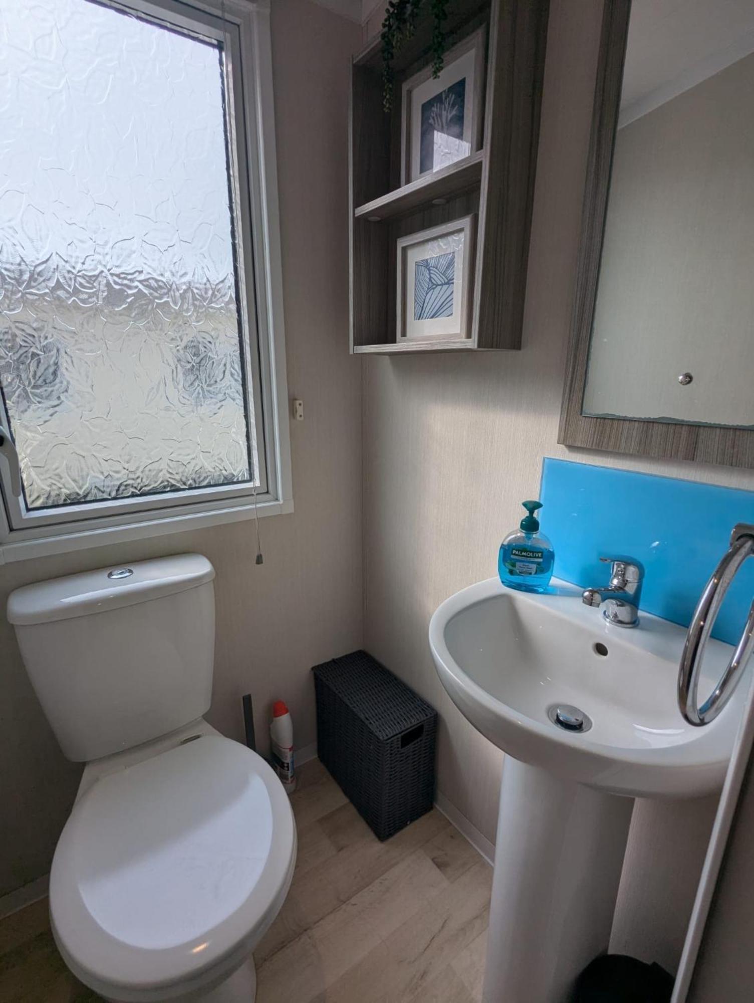 Beautifully Presented Dog Friendly Caravan On Very Popular Littlesea Holiday Haven Park Weymouth Wyke Regis Dış mekan fotoğraf