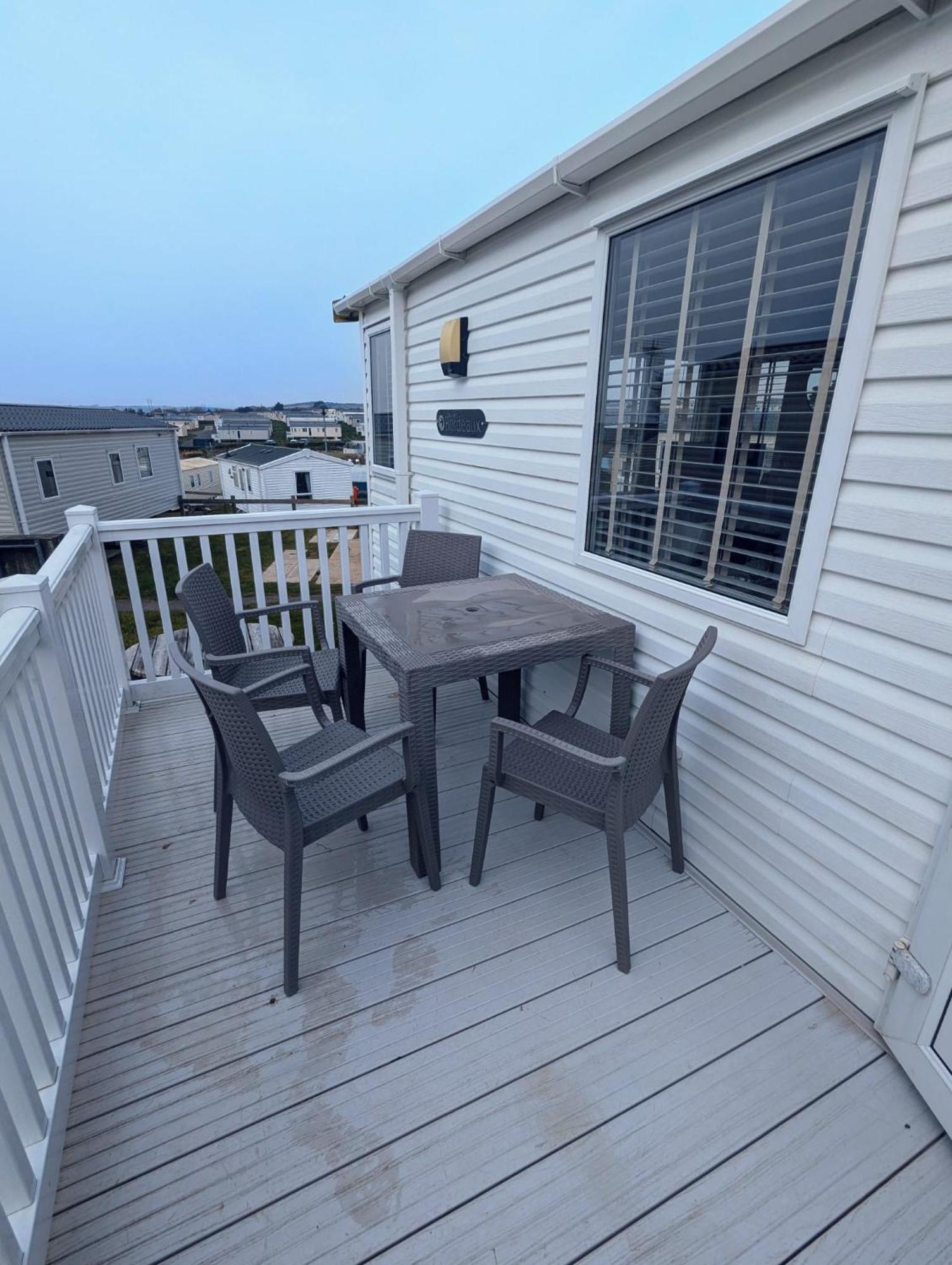 Beautifully Presented Dog Friendly Caravan On Very Popular Littlesea Holiday Haven Park Weymouth Wyke Regis Dış mekan fotoğraf